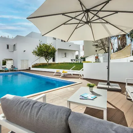 Lima By Interhome
